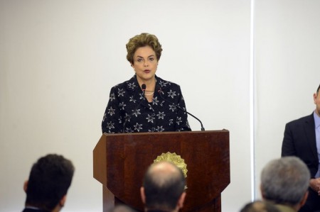 Será expedido um ofício de consulta à presidenta para saber como ela vai querer responder as perguntas (Foto: José Cruz/Agência Brasil)