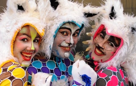 Banda “Gatos Multicores” agitam o carnaval com marchinhas, cantigas de roda com brincadeiras 