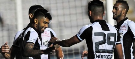 Gabriel marcou o segundo gol do Peixe contra a Macaca (Foto: Ivan Storti/Santos FC)