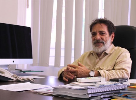  Paulo Miguez elogiou as novidades da folia em Salvador.