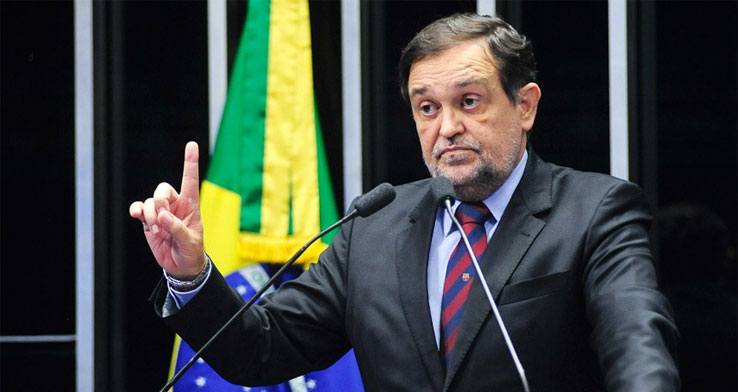 Walter Pinheiro deixa o Senado para comandar a Secretaria de Educação