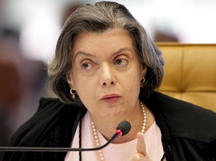 Ministra Carmen Lúcia