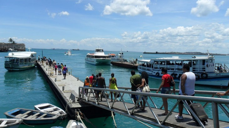 Passageiros encontram embarque tranquilo para a Ilha de Itaparica, através da travessia Salvador-Mar Grande (Foto: Astramab/Divulgação)
