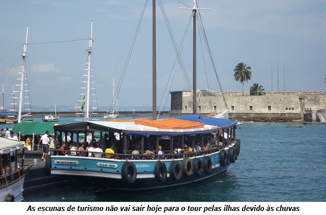 O passeio pelas ilhas da Baía de Todos os Santos tem boa procura pelos turistas (Foto: Astramab/Divulgação)