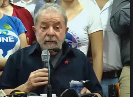 O Ministério Público Federal convocou entrevista coletiva para a tarde desta quarta (14) e ao menos uma denúncia contra Lula pode ser anunciada na ocasião.