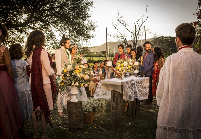 Por meio do seu olhar, Santo pôde estar presente no casamento de Olívia e Miguel (Foto: Inácio Moraes/ Tv Globo/Divulgação)