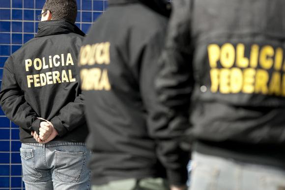 Operação da PF contra o tráfico internacional de drogas é desenvolvida em conjunto com a polícia do Paraguai (Marcelo Camargo/Agência Brasil)