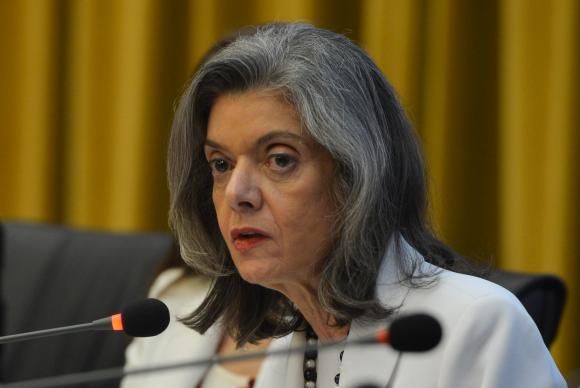 A presidente do STF, ministra Cármen Lúcia, diz que a Justiça tem papel de pacificadora na sociedade (Foto: Agência Brasil) 