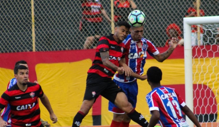 O Vitória dominou completamente o rival, criou e perdeu chances de gol, mas não saiu do empate. (Foto: EC Vitória/Divulgação)