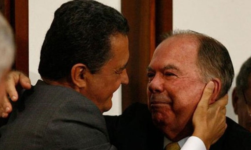 Rui Costa demite mais 20 pessoas ligadas a João Leão. Total já passa de 80.