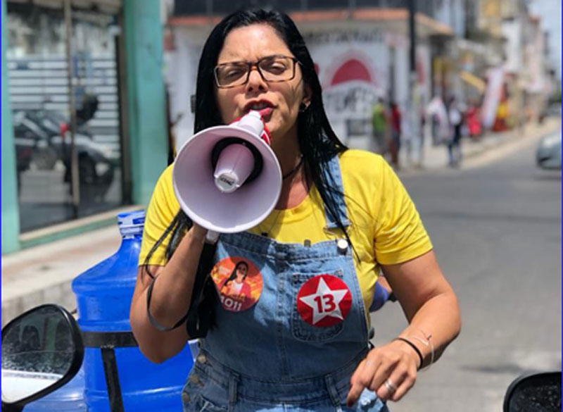 Candidata aposta na conscientização de eleitores para conquistar votos de indecisos