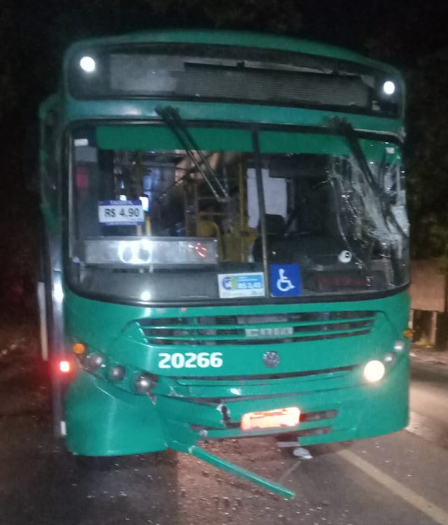 Homem morre na Valéria após ser atropelado por ônibus