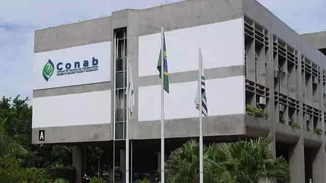 Deputados ligados ao agro querem mudar Conab