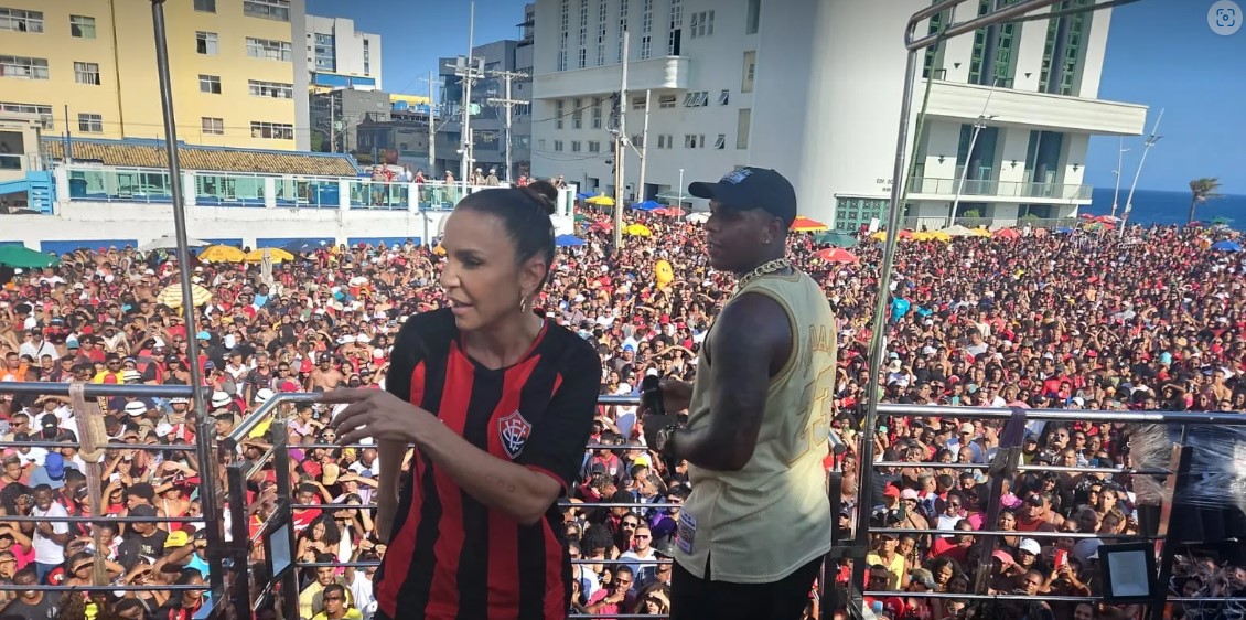 Multidão celebra título do Vitória com Leo Santana, Ivete Sangalo e Oh Polêmico