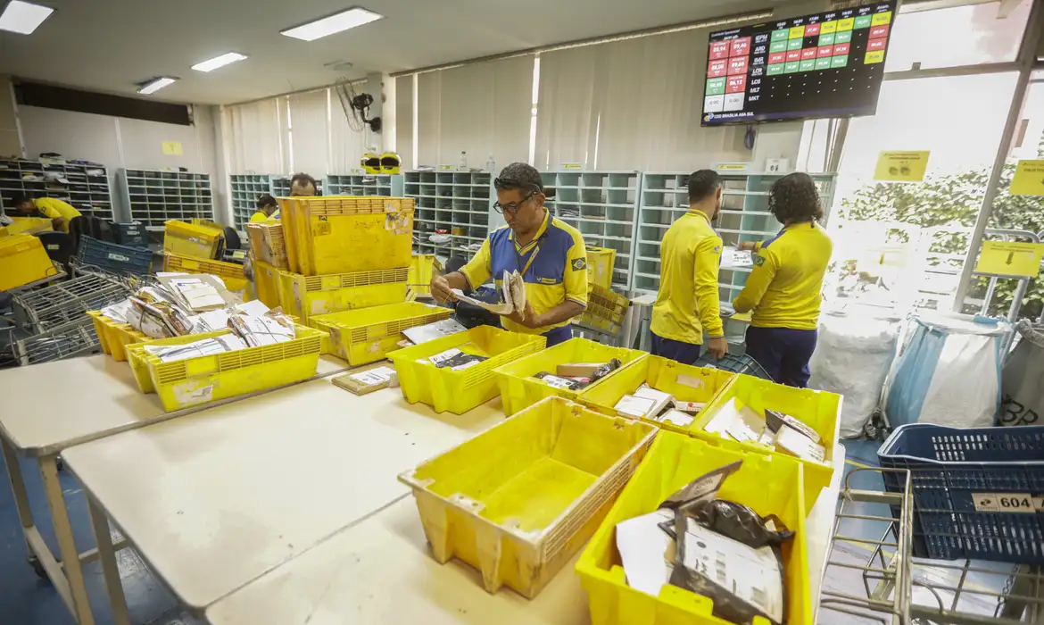 Serviços postais nacionais e internacionais serão reajustados em 3 de abril