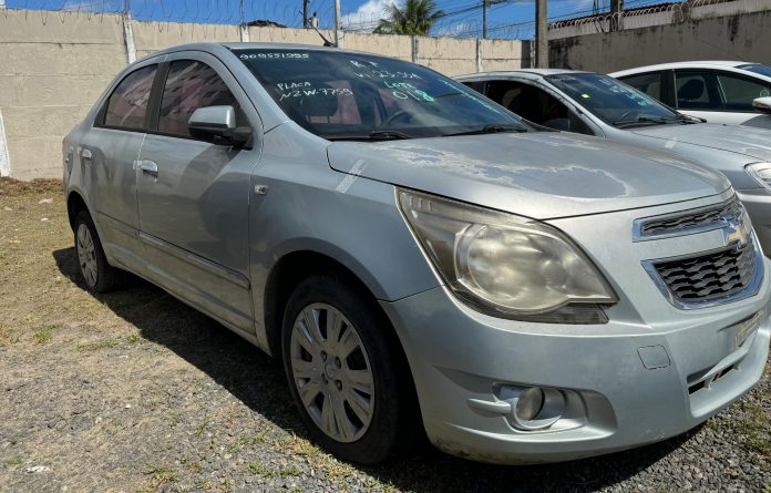 Leilões do Detran-BA têm 926 opções de veículos conservados e de sucatas aproveitáveis