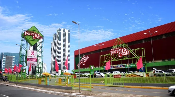 Ferreira Costa abre mais de 100 vagas de emprego em suas duas lojas de Salvador