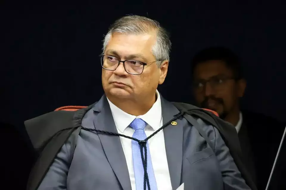 Flávio Dino nega liberação de emendas parlamentares suspensas