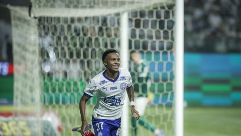 Bahia vence o Palmeiras  com gol de Kayky nos acréscimos