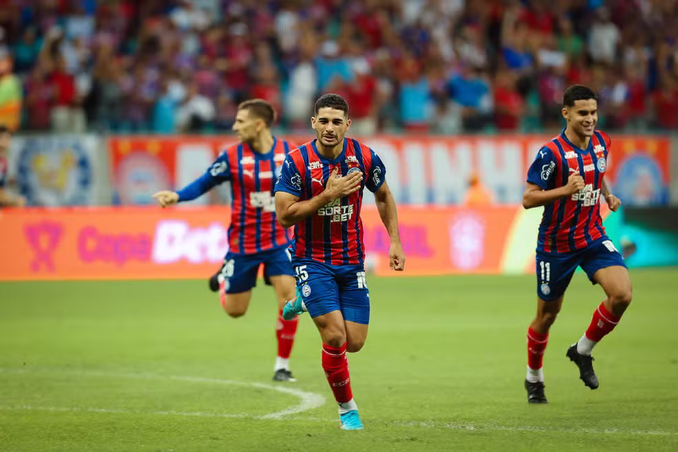 Com oito reservas, Bahia goleia o Paysandu e e está classificado para as oitavas da Copa do Brasil.