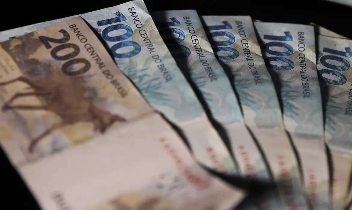 FGTS distribuirá quase R$ 13 bilhões do lucro de 2024. Posso sacar?