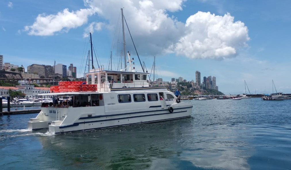 Travessia Salvador–Morro de São Paulo registra excelente movimento nesta sexta-feira (26)