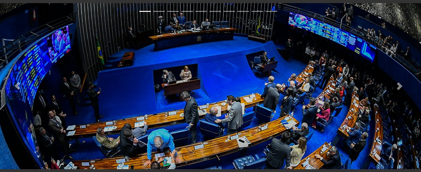 Senado bate recorde histórico em gastos do ‘cotão’