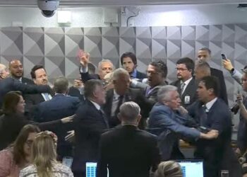 PT apela a Alcolumbre por Lulinha para evitar Mendonça no STF