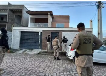 PMs investigados por formação de milícia são presos em operação do MP-BA