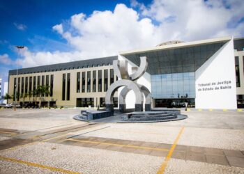 Processo seletivo do TJ-BA abre inscrições: são 831 vagas com salários de até R$ 11,1 mil