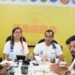 Mais de 1,2 milhão de pessoas participaram do primeiro dia de Carnaval em Salvador, afirma Bruno Reis