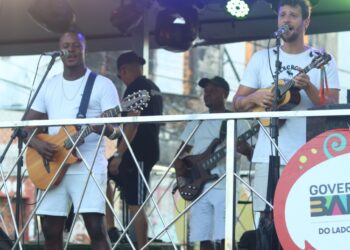 Carnaval da Ribeira reúne gerações e transforma o bairro em palco de alegria e inclusão