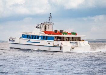 Retorno de Morro de São Paulo intensifica embarque nos catamarãs nesta segunda-feira