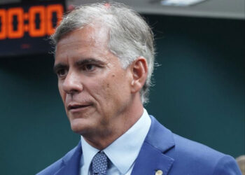 Leur Lomanto Jr assume comando da principal comissão da Câmara
