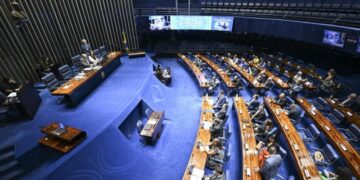 PT se mobiliza e tenta não encolher no Senado