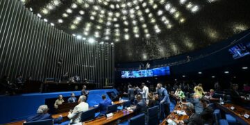 Senado tem 55 pedidos de impeachment contra o Supremo