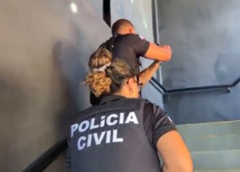 Operação suspende camarote no Carnaval de  Salvador  e bloqueia R$ 230 milhões