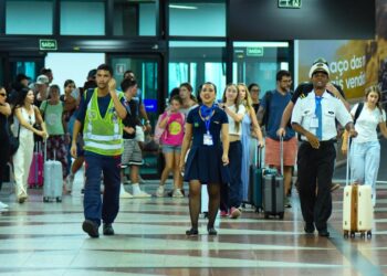 Taxa de ocupação hoteleira chega a 99% no domingo de Carnaval e supera período em 2025
