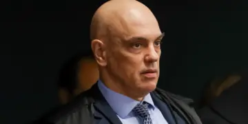 Moraes restringe compartilhamento de dados do Coaf