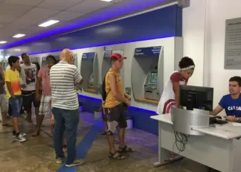 Feriado de Páscoa: bancos não abrirão na sexta-feira. Caixas eletrônicos podem ser utilizados