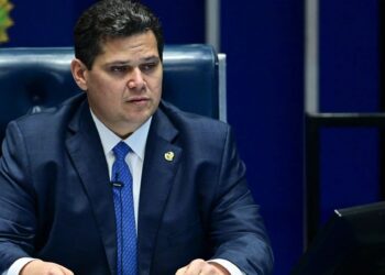 STF julga prorrogação da CPMI e terá de optar entre Alcolumbre e a coerência