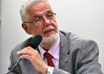 Jorge Solla: recompra da Refinaria de Mataripe corrige erro do governo  Bolsonaro e protege a Bahia