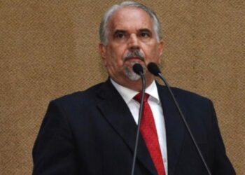 Deputado denuncia contratações políticas na Prefeitura de Salvador. “Cabide de empregos”