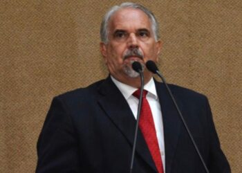 Deputado apela para Bruno Reis falar menos e trabalhar mais