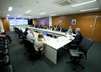 Salinas da Margarida é contemplada com obras estruturantes e colégio em tempo integral