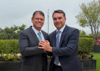 PL pressiona por filiação ou vice de Tarcísio
