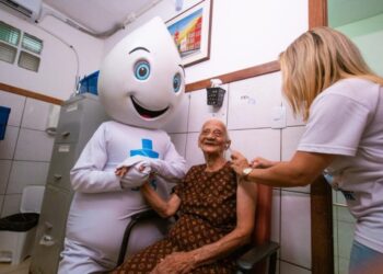 Vacina contra a gripe segue disponível nas unidades de Salvador