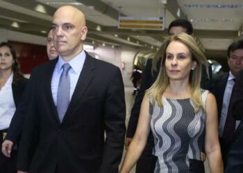 Receita desmonta versão de Moraes sobre jatinho