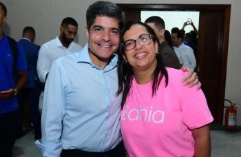 Ana Paula Matos deixa o PDT, entra no União Brasil  e deve atuar na pré-campanha de ACM Neto