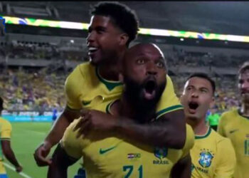 Brasil derrota Croácia em último jogo antes da convocação para a Copa